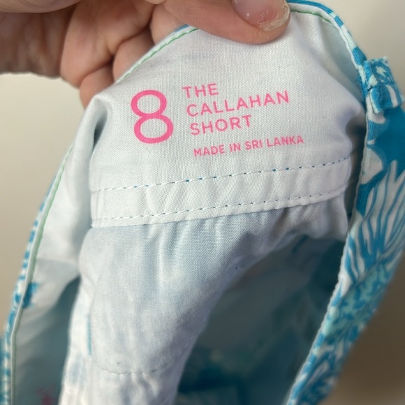 Lilly Pulitzer Women's The Callahan Blue & White Floral Tropical Shorts Size 8 - Picture 5 of 6